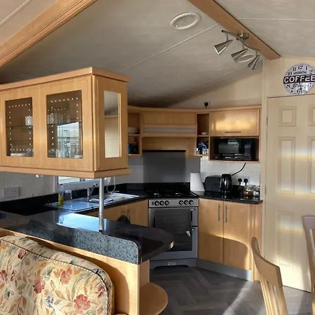 Immaculate 2-Bed Static Caravan At Monrieth Newton Stewart Exterior photo