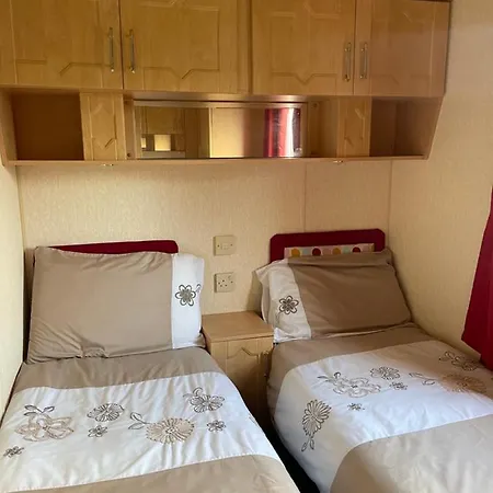 Immaculate 2-Bed Static Caravan At Monrieth Newton Stewart Exterior photo