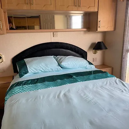 Immaculate 2-Bed Static Caravan At Monrieth Newton Stewart Exterior photo