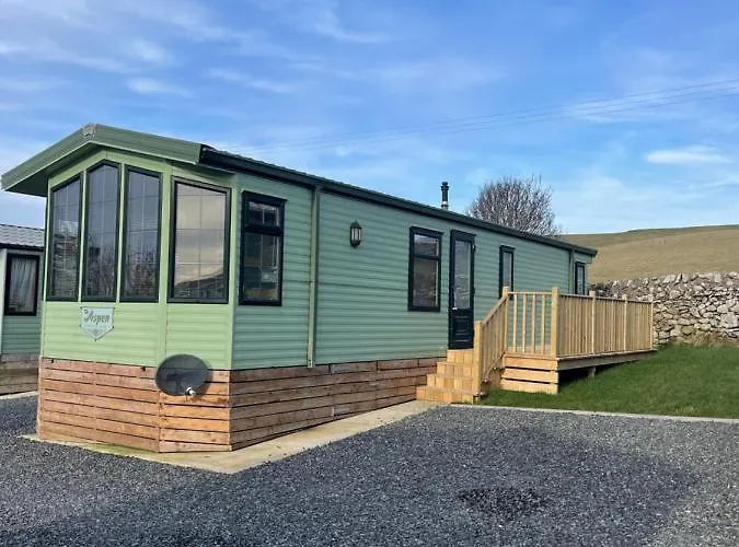 Immaculate 2-Bed Static Caravan At Monrieth