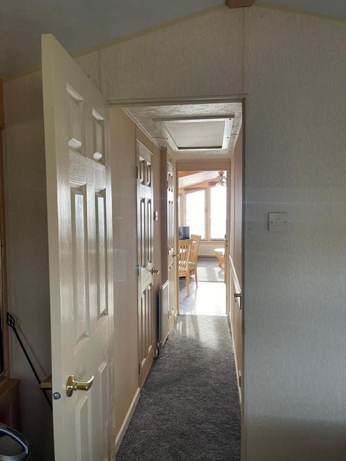 Immaculate 2-bed Static Caravan At Monrieth Newton Stewart