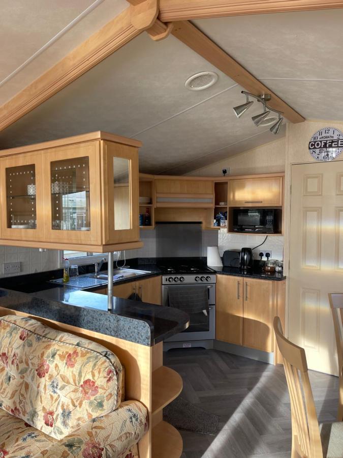 Immaculate 2-bed Static Caravan At Monrieth Holiday home