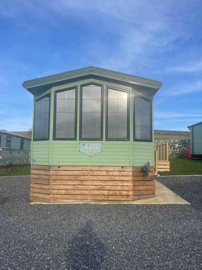 Immaculate 2-bed Static Caravan At Monrieth Holiday home *